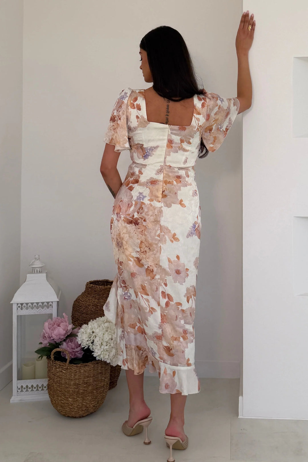 Heidi Brown Floral Ruched Short Sleeve Midi Dress