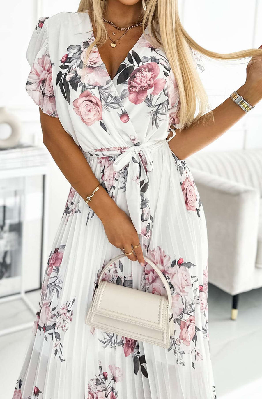 Amalfi Coast White Floral Chiffon Short Sleeve Pleated Belted Maxi ...