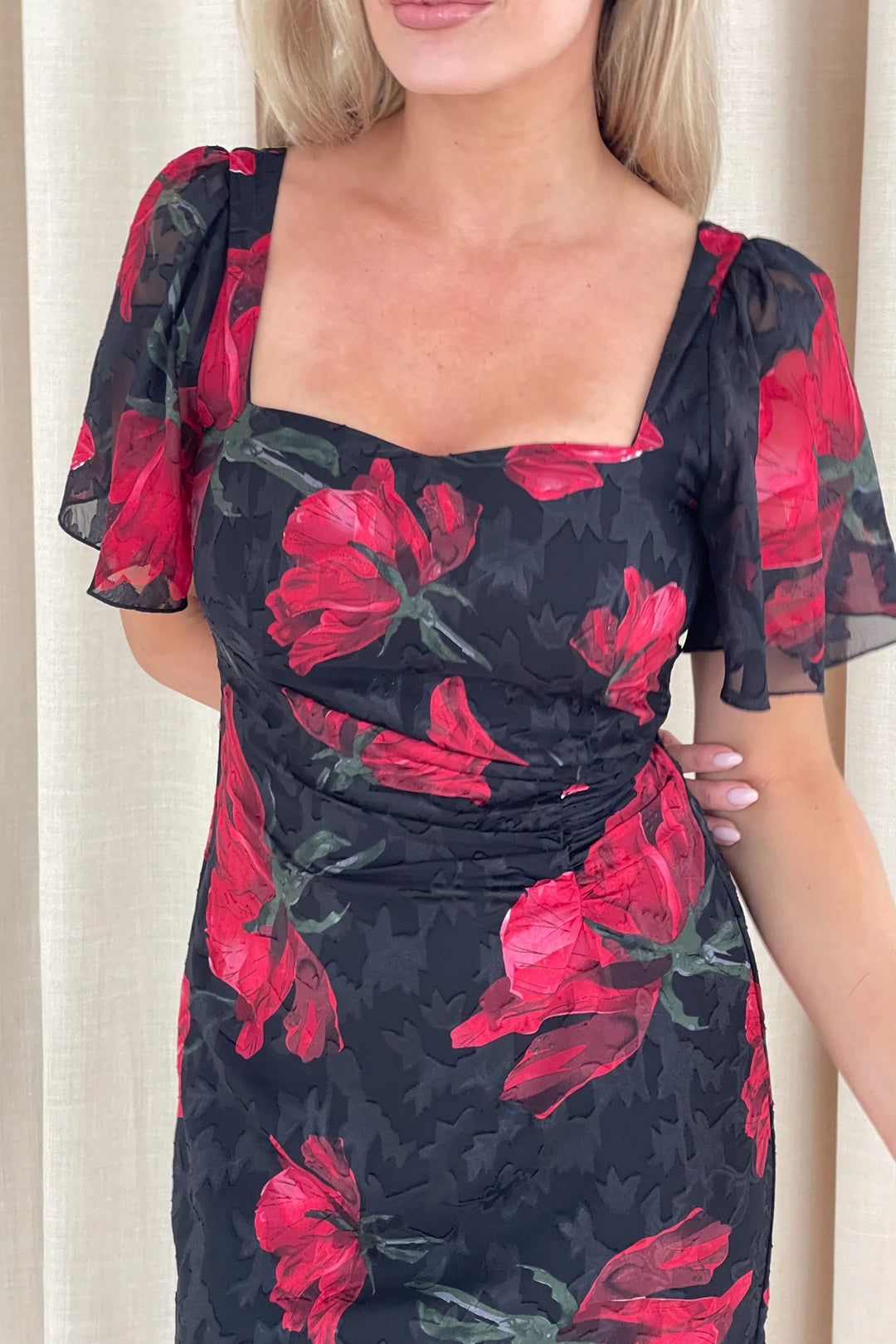 Heidi Black and Red Floral Ruched Short Sleeve Midi Dress LittleMadam