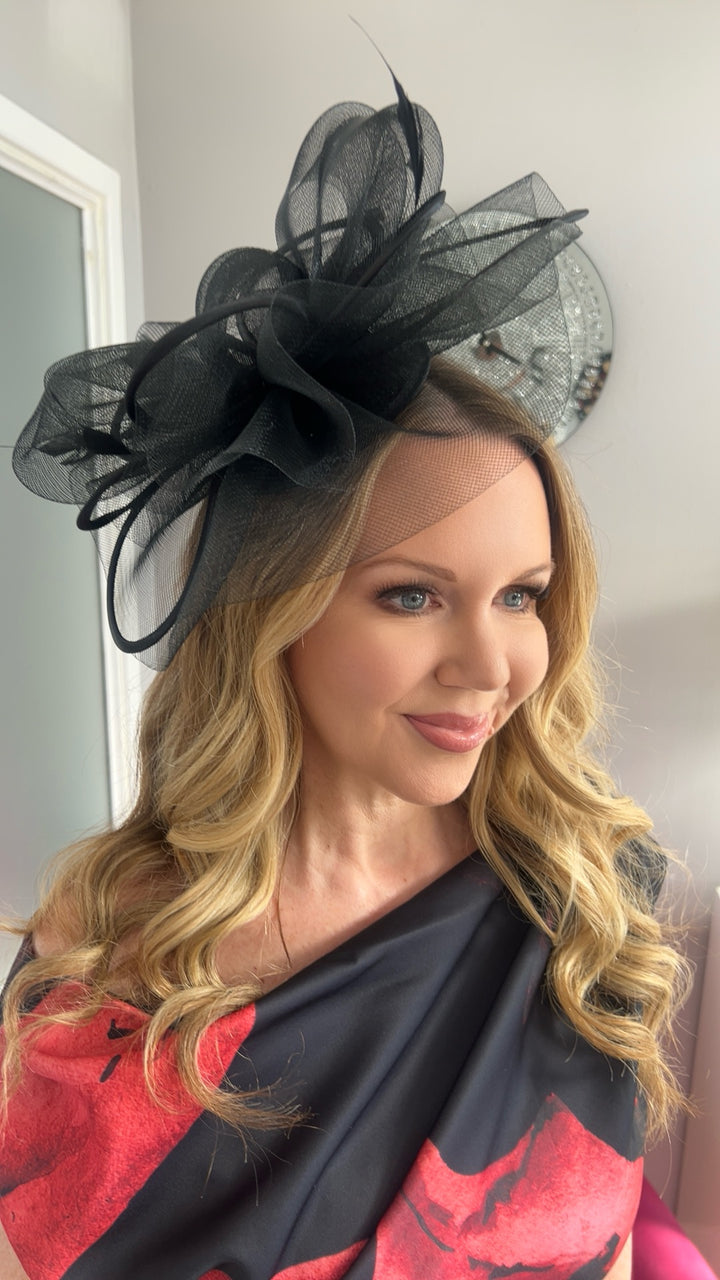 Alexis Black Veil & Loop Fascinator