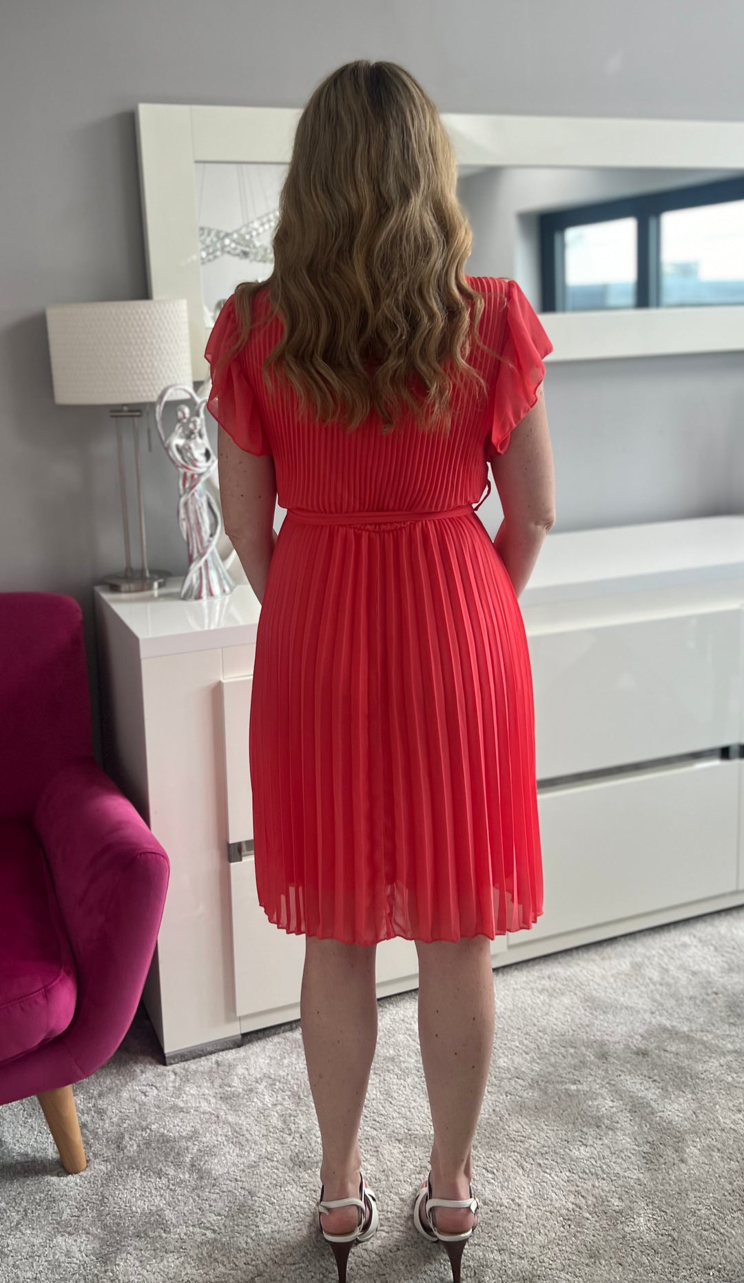 Havana Coral Short Sleeve Chiffon Plisse Pleated Knee Length Dress | LittleMadam Havana Coral Short Sleeve Chiffon Plisse Pleated Knee Length Dress | LittleMadam