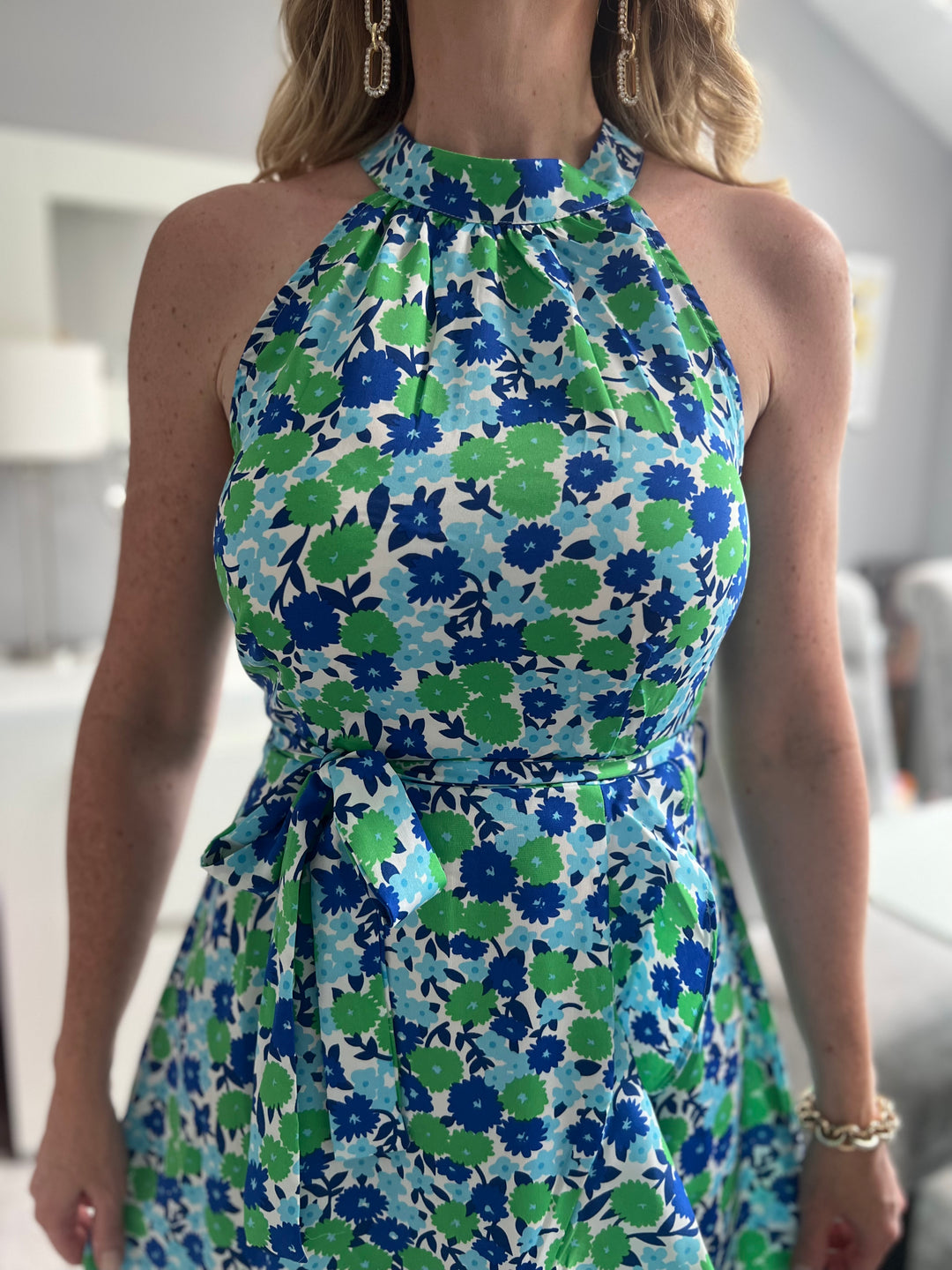 Sindy Blue & Green Daisy Print Halterneck Midi Dress