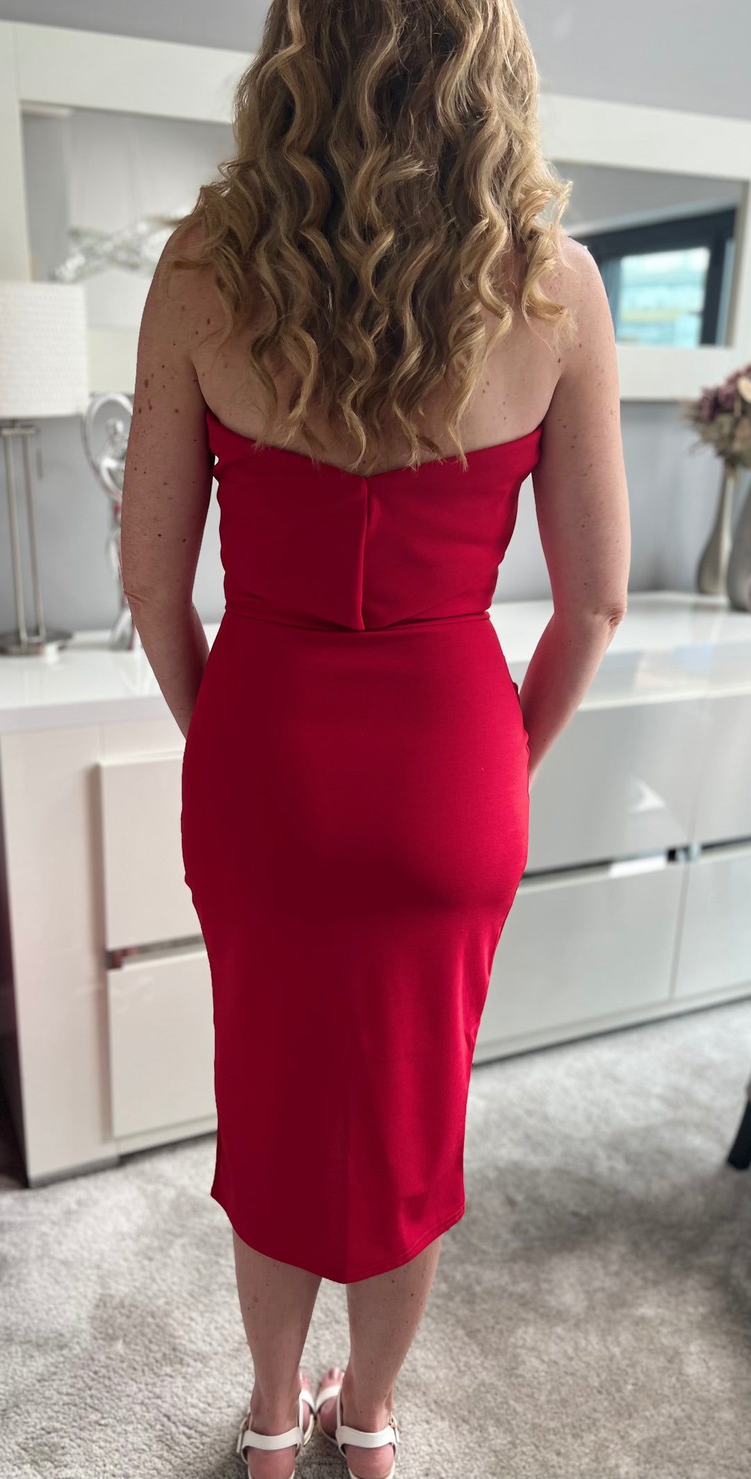 Red bodycon 2025 midi dress uk