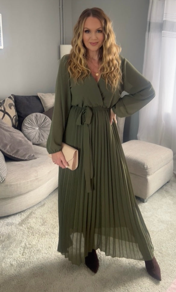 khaki maxi dress uk Khaki Petite Plain Maxi Stretch Dress