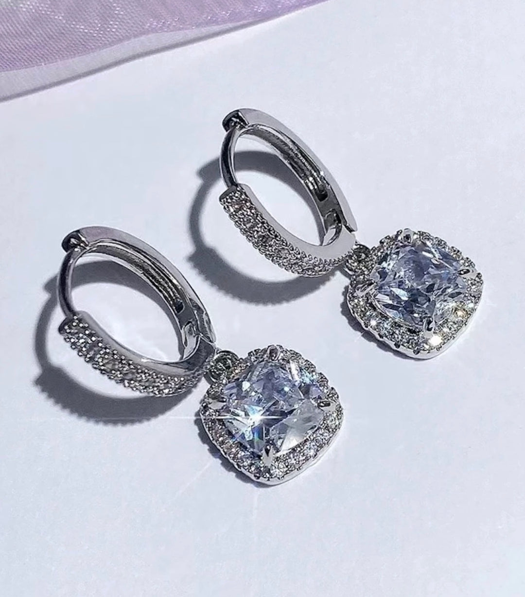 Shimmering Cubic Zirconia Inlaid Pendant Dangly Earrings