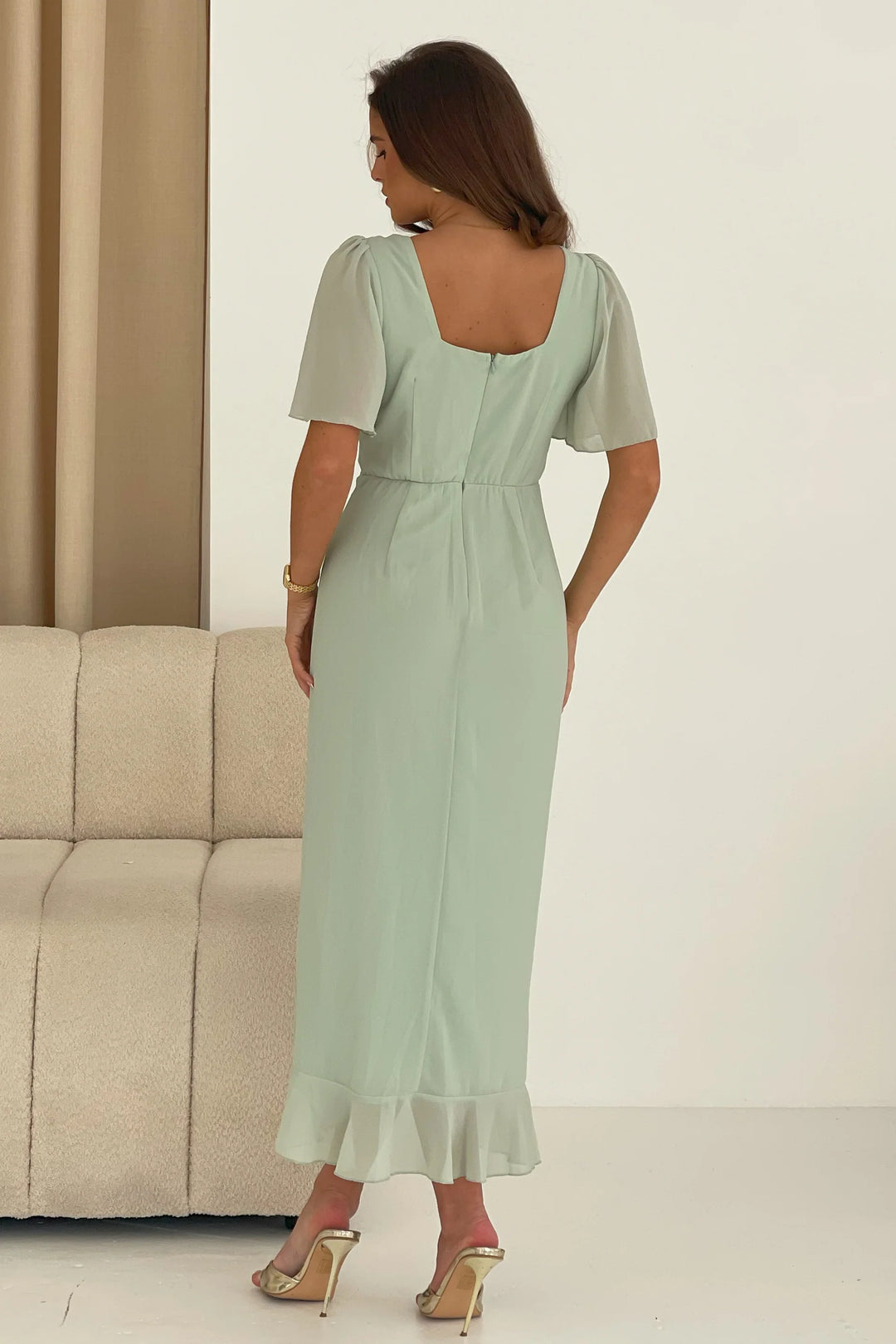 Heidi Sage Ruched Short Sleeve Midi Dress