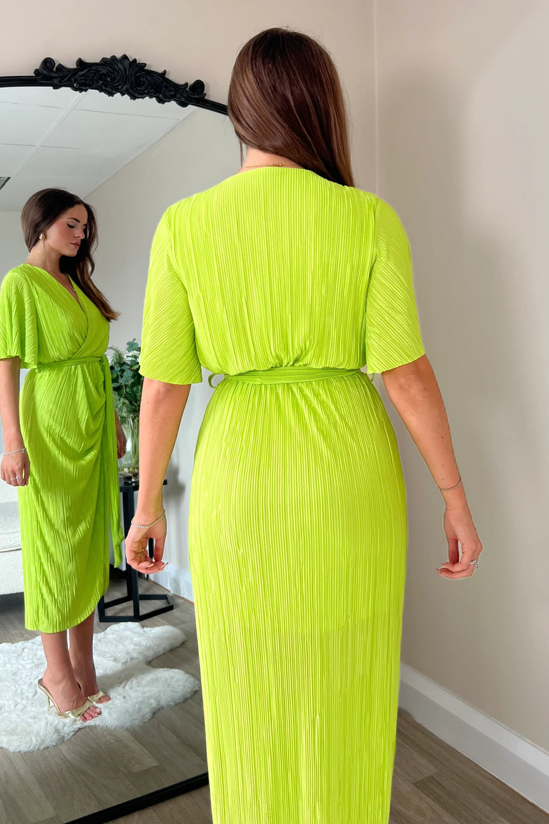 Tabby Lime Green Ruched Belted Plisse Midi Dress