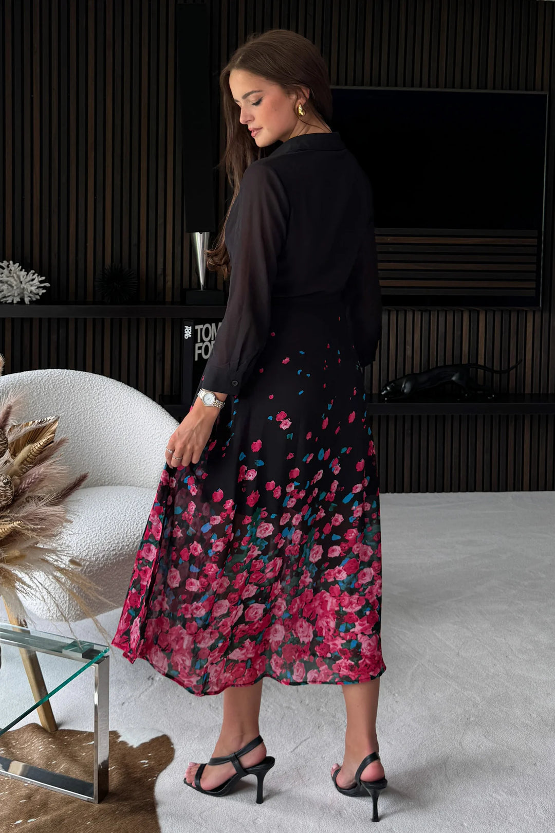 Isabelle Black & Red Floral Chiffon Tie Front 3/4 Sleeve Midaxi Shirt Dress | LittleMadam Isabelle Black & Red Floral Chiffon Tie Front 3/4 Sleeve Midaxi Shirt Dress | LittleMadam