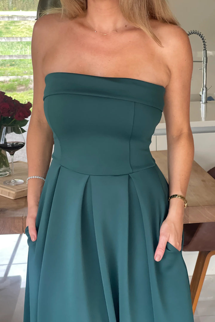 Danni Emerald Green Strapless Bandeau Midi Dress With Pockets