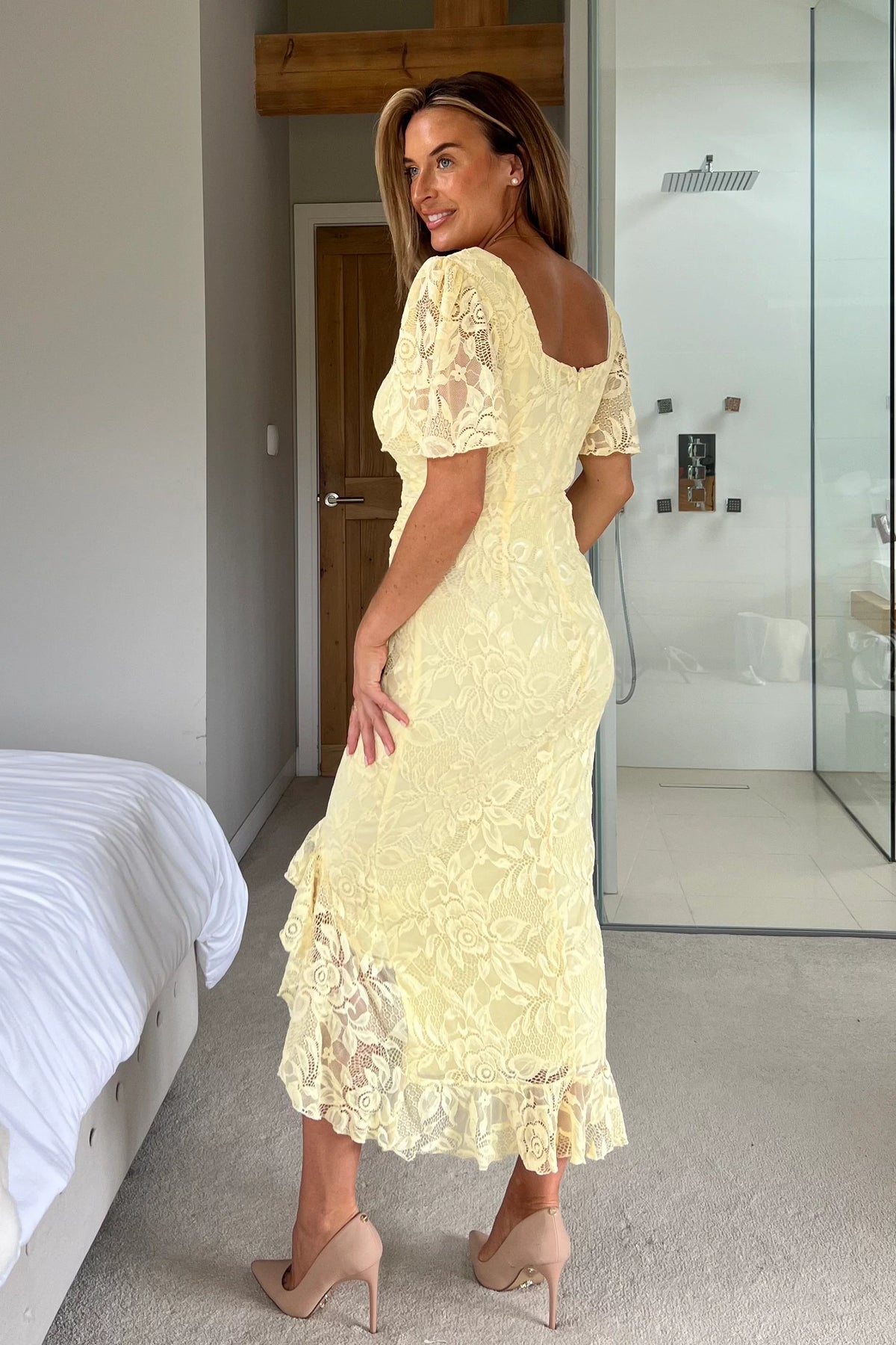 Heidi Yellow Lace Ruched Short Sleeve Midi Dress | LittleMadam Heidi Yellow Lace Ruched Short Sleeve Midi Dress | LittleMadam