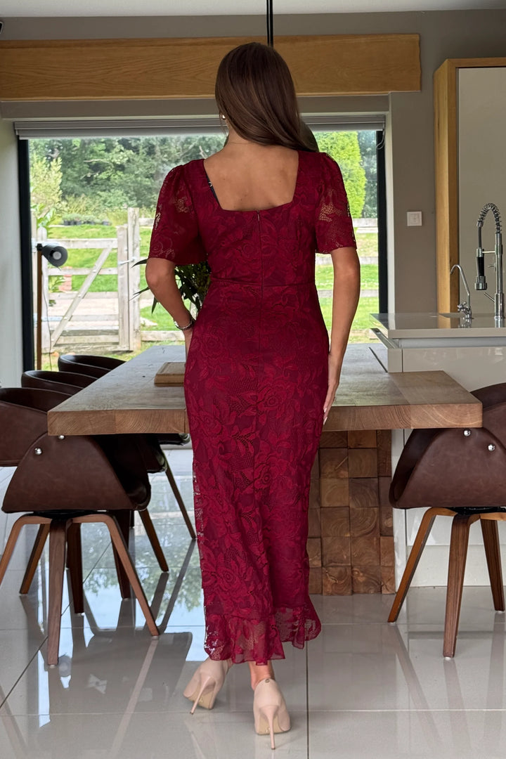 Heidi Berry Lace Ruched Short Sleeve Midi Dress