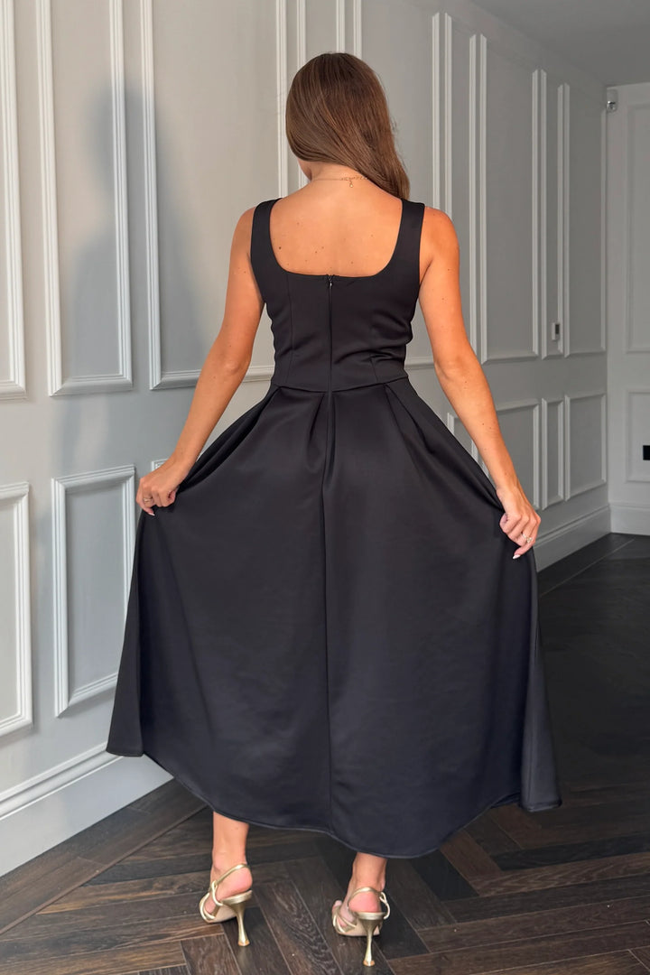 Erica Black Square Neck Sleeveless Pleated Midi Dress