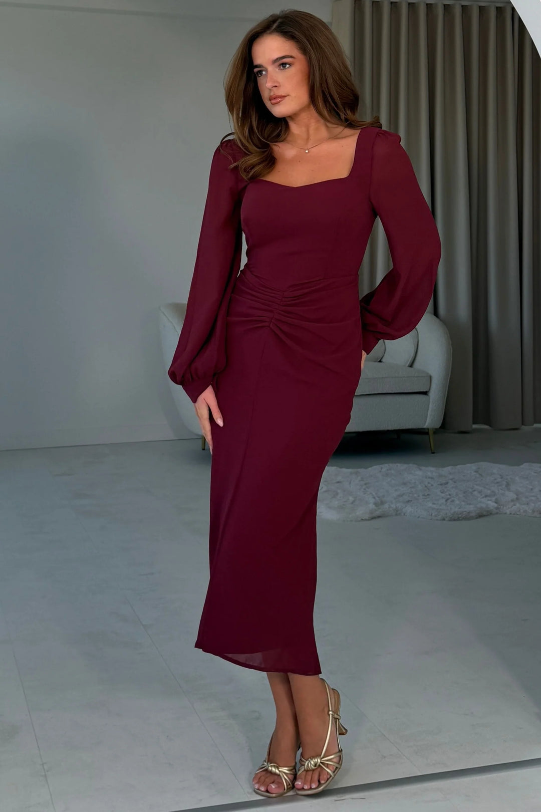 Mina Berry Sweetheart Neckline Long Sleeve Ruched Detail Midi Dress