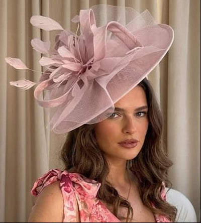 Luna Dusty Pink Floral Hatinator