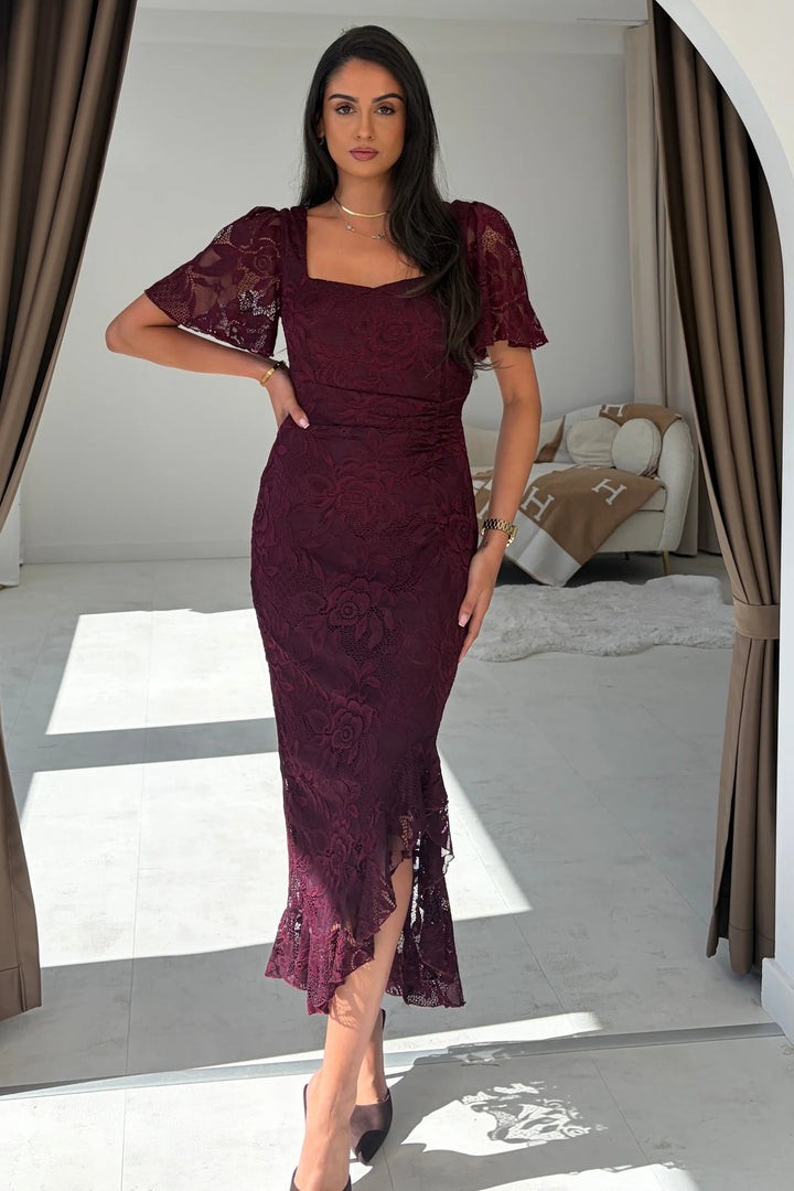 Heidi Berry Lace Ruched Short Sleeve Midi Dress
