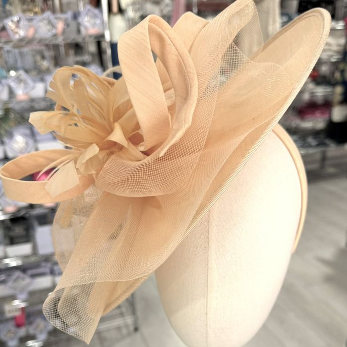 Luna Lemon Floral Hatinator