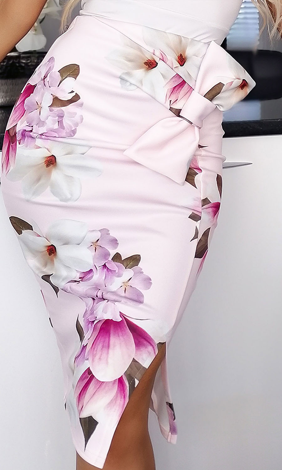 Allure-pale-pink-high-waisted-floral-midi-skirt-with-bow-detail-
